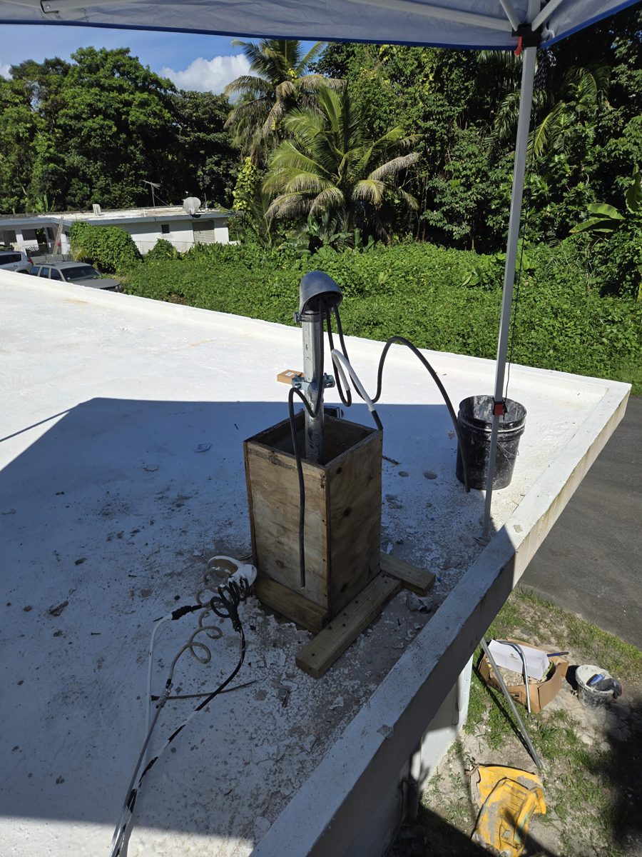 Instalación eléctrica sobre techo en proceso